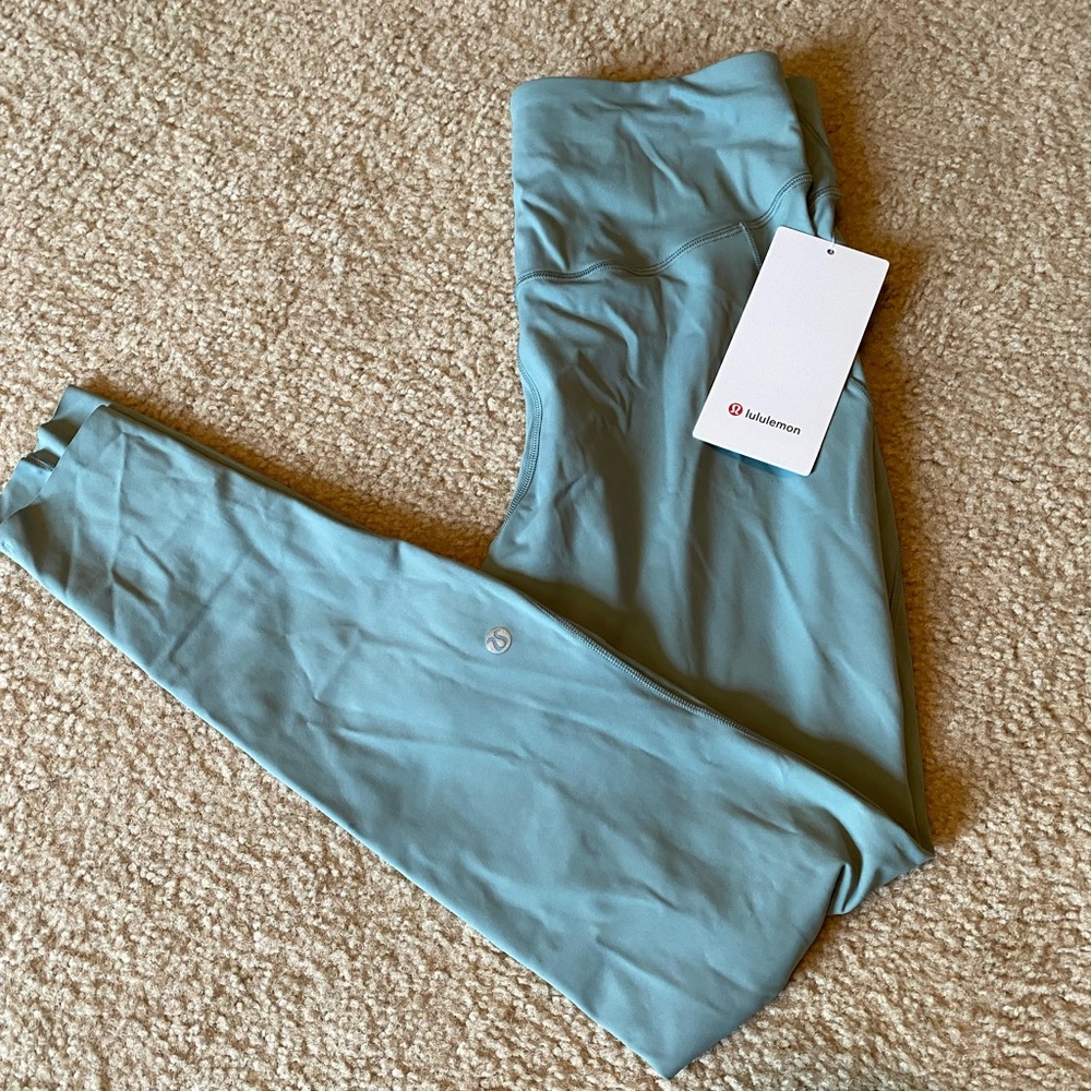 NWT Base Pase HR TIGHT 28” MISTY GLADE